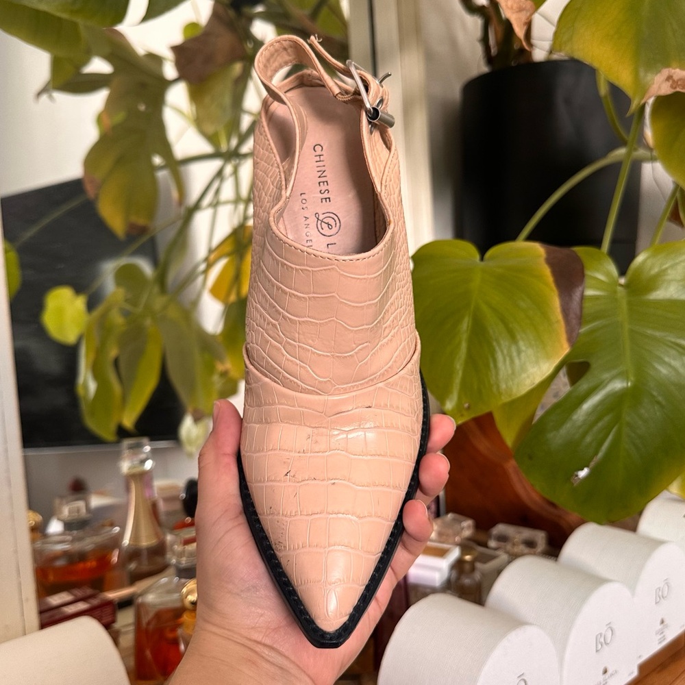 Chinese laundry Los Angeles Cream Croc-Embossed Women's Shoes - Picture 5 of 7
